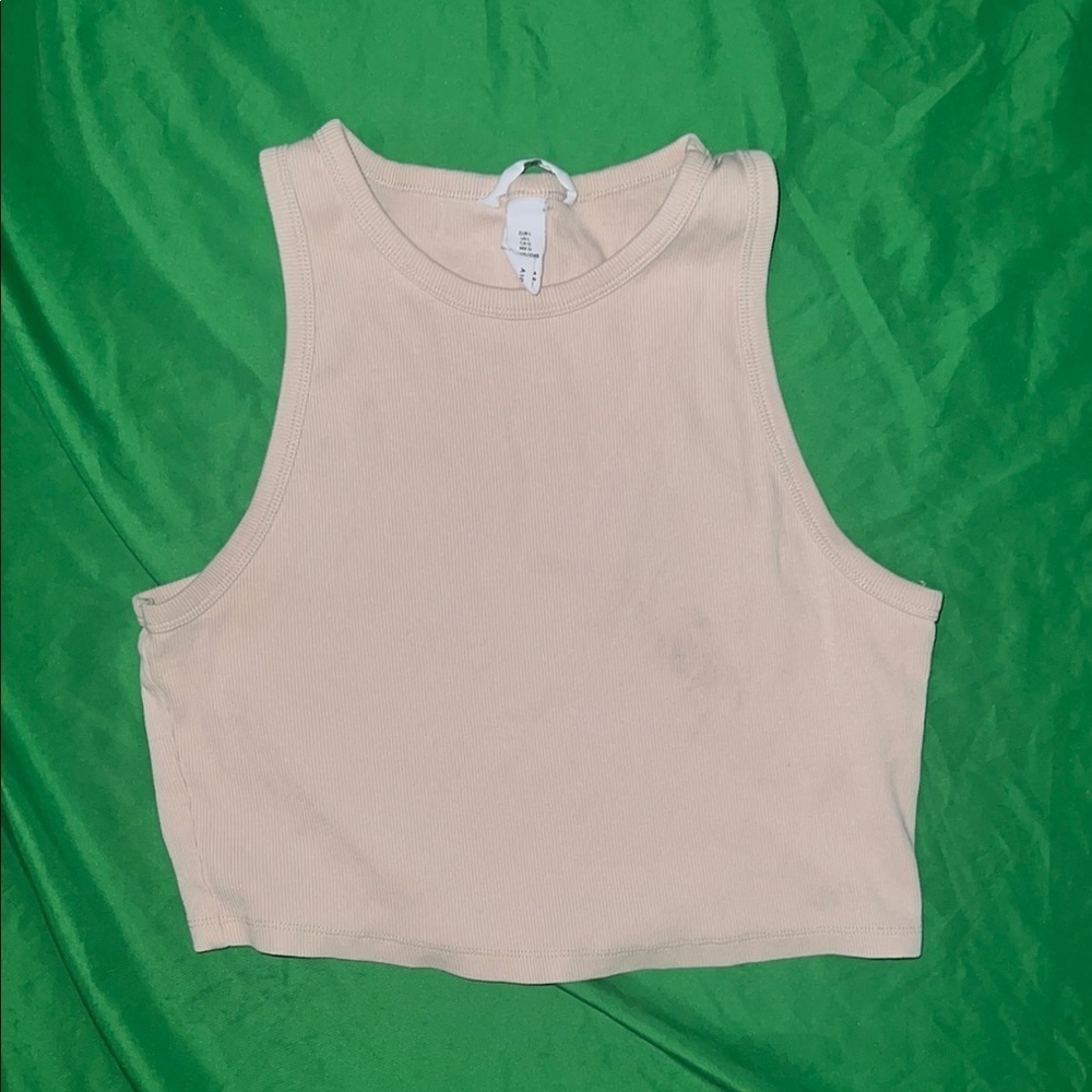 H&M Tan Sleeveless Crop Muscle Tee size Large- Flaw